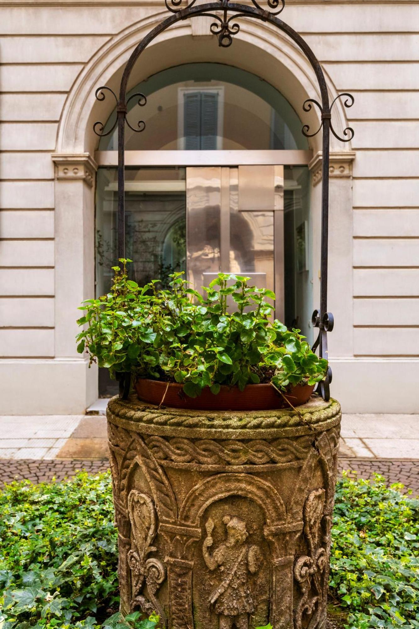 Апартаменты Real Jewel In Milano Cadorna Экстерьер фото